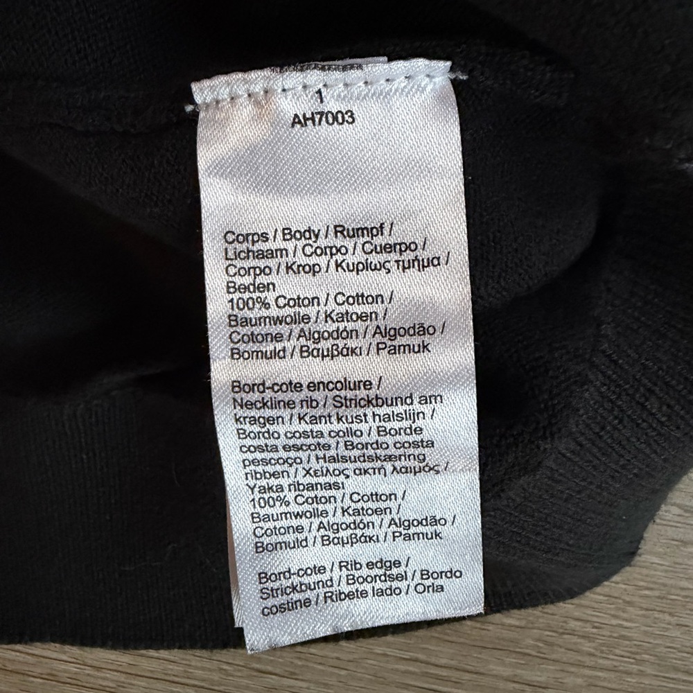 Lacoste Men’s Regular-Fit Black V-Neck Sweater 100% Cotton Classic Logo Medium - Picture 10 of 11